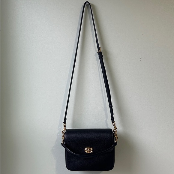 Coach Cassie 19 - Picture 2 of 12